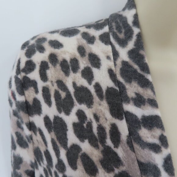GUESS Womens Small Gray Fuzzy Leopard Animal Print Long Sleeve Open Front Duster - Picture 3 of 10